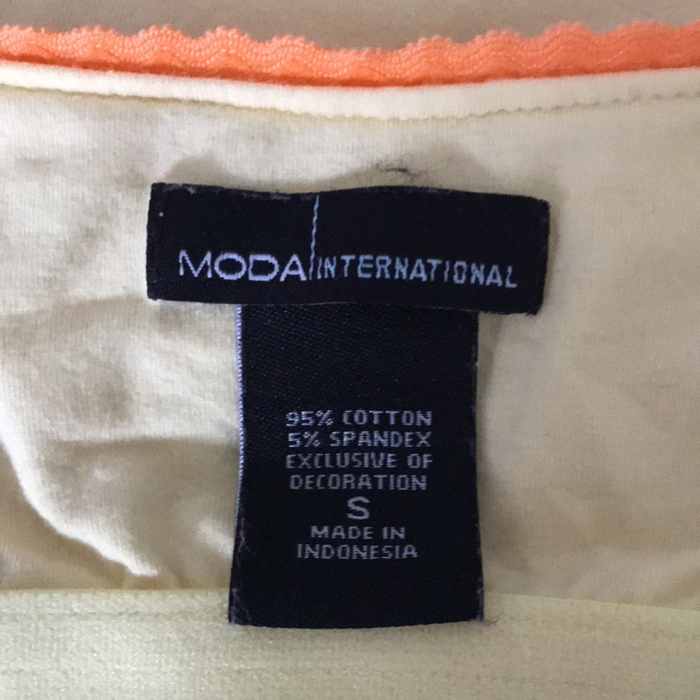 Moda Tank Shirt . - Picture 3 of 3